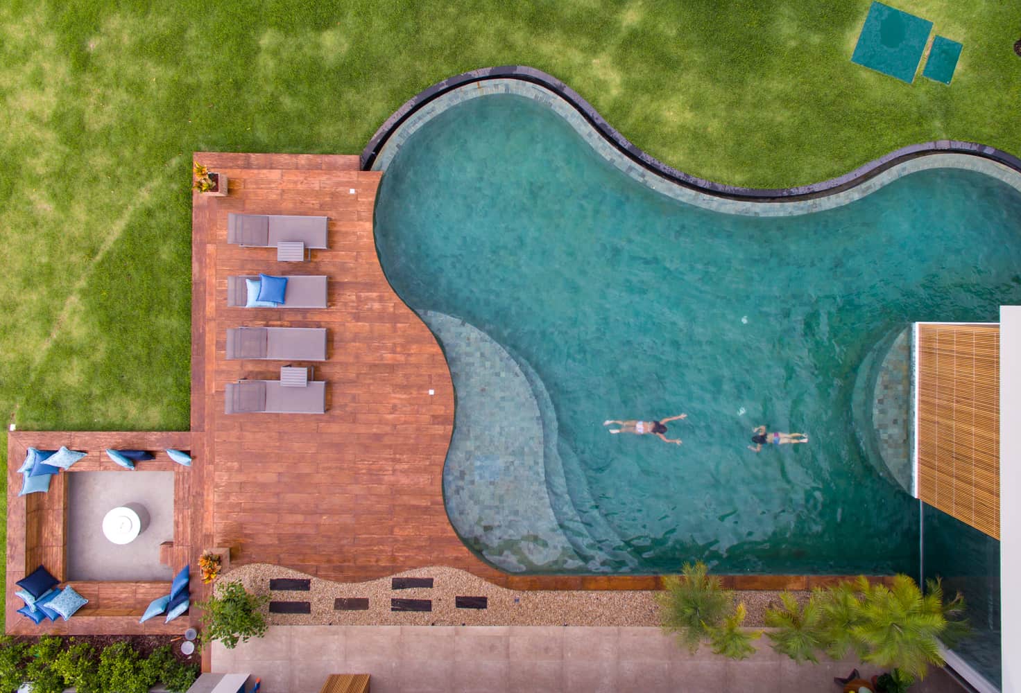 Things to follow before designing a swimming pool at home