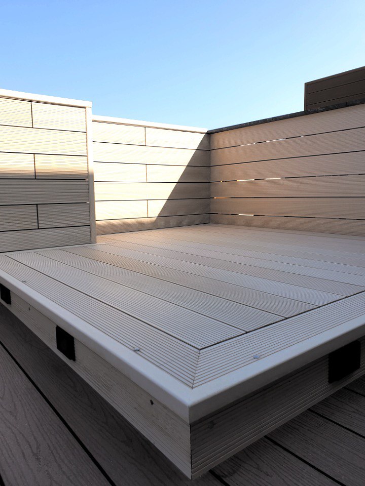 Penthouse transformed with Progren Decking – Muscat, Oman